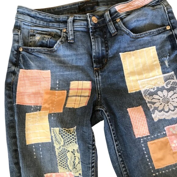 Upcycled Patchwork Jeans, W24 L28.5: Boho Hippie Pants, Spring Pastel Lace - Picture 12 of 13